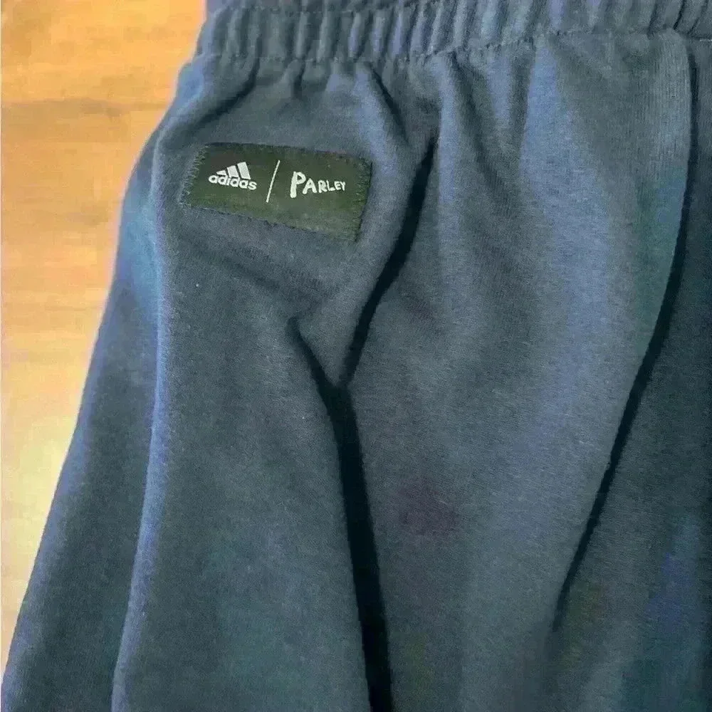 NWT adidas X Parley Pullover Hoodie and Sweatpants Unisex - Medium   Navy Blue